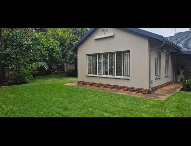 3 BEDROOM HOUSE FOR SALE IN CASHAN